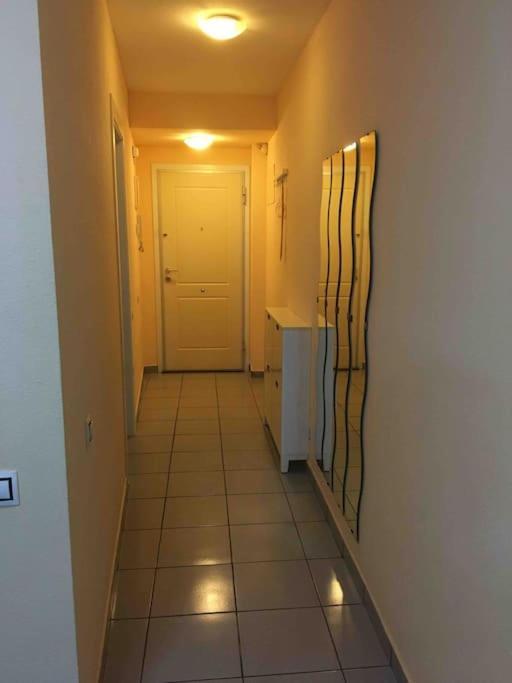 Piso En La Primera Linea Del Mar Con 2 Dormitorios Бенидорм Екстериор снимка