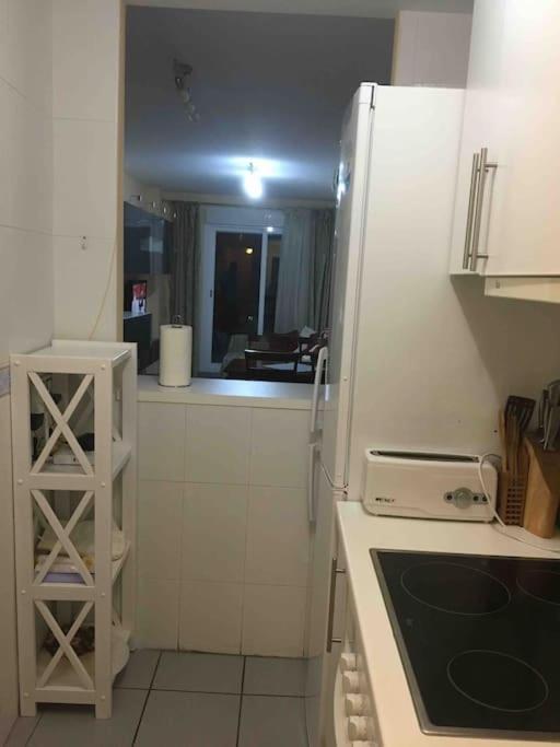 Piso En La Primera Linea Del Mar Con 2 Dormitorios Бенидорм Екстериор снимка